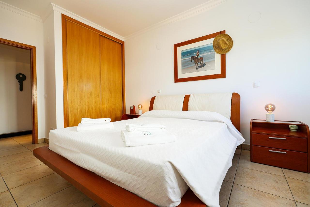 B80 - Gideon Albasol 2 Apartment In لاغوس المظهر الخارجي الصورة